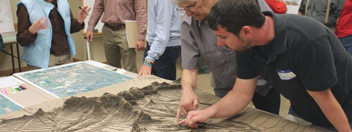 Students work on topographical project together
