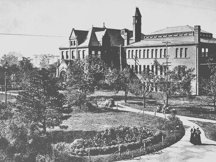 Black and white image of Architecture hall in the early 1900s